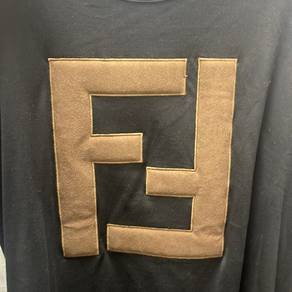 FENDI t Shirt